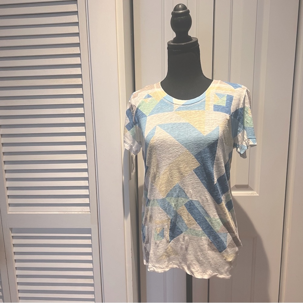 J. Crew linen t-shirt with blue geometric pattern- M